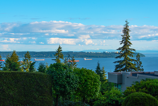 West Vancouver Water Front Homes