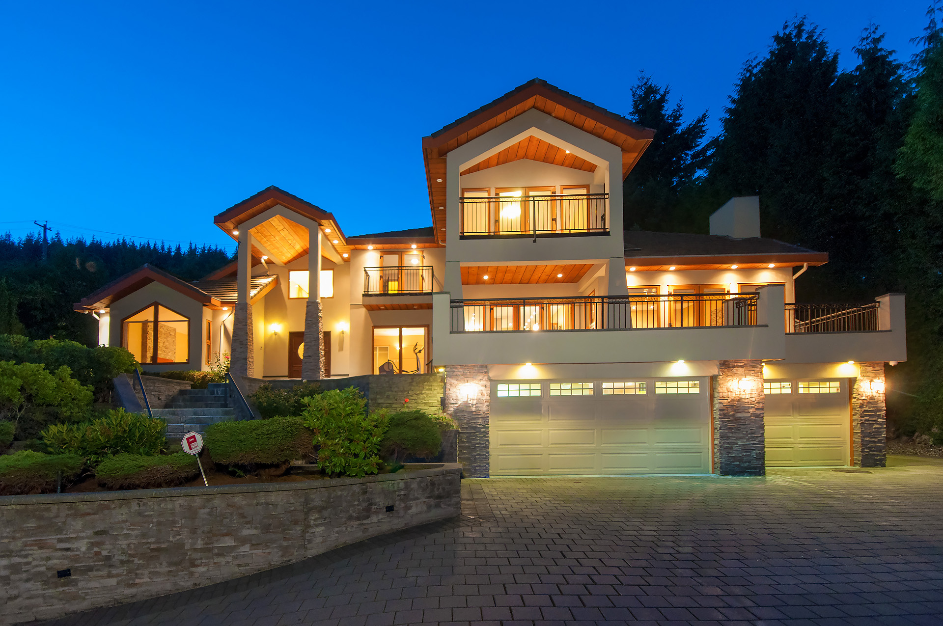 West Vancouver Homes