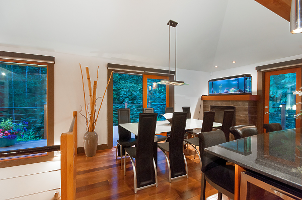 West Vancouver Waterfront Homes