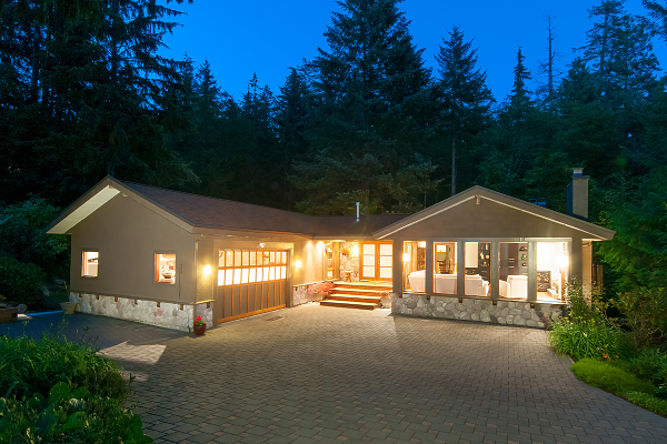 West Vancouver Luxury Homes