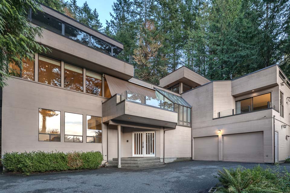 West Vancouver Homes