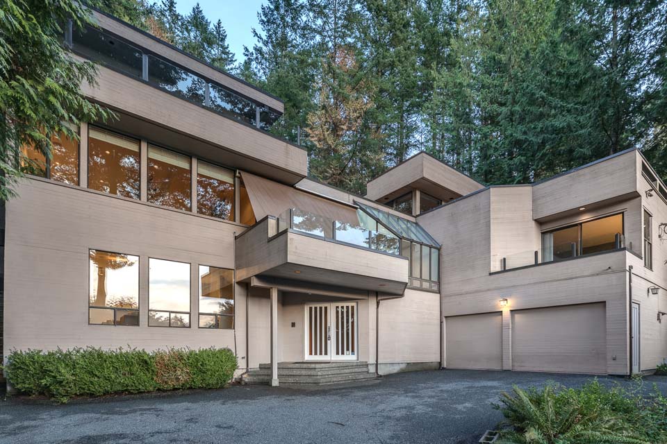 West Vancouver Luxury Homes