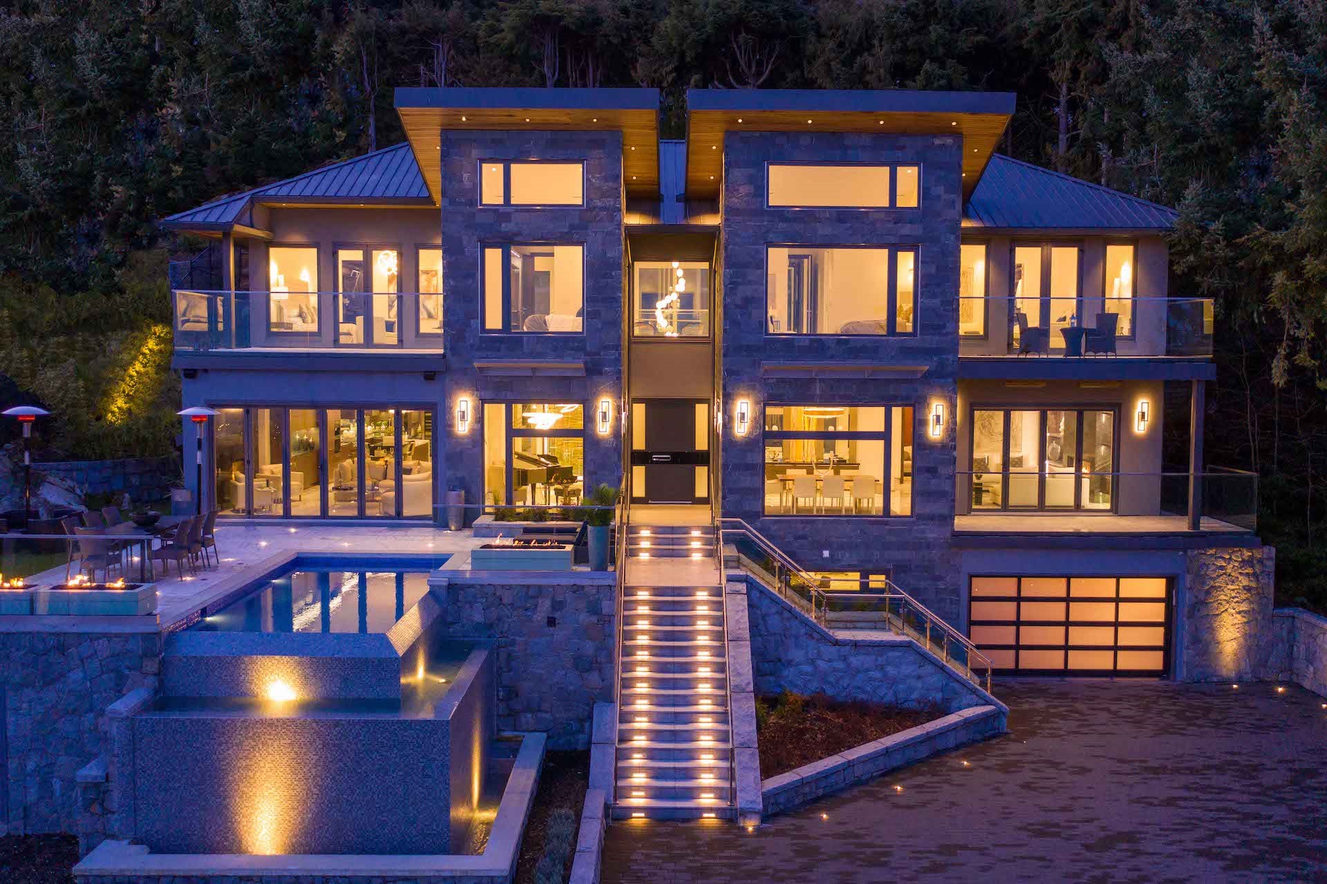 West Vancouver Waterfront Homes
