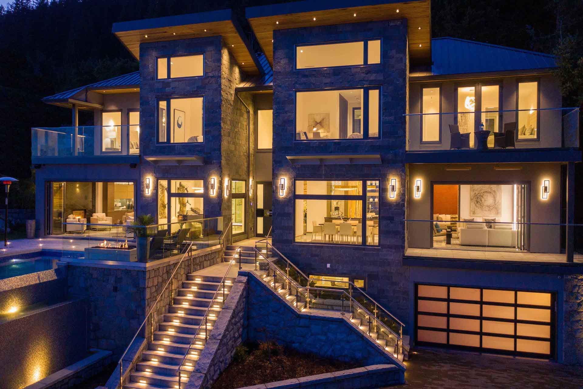 West Vancouver Water Front Homes