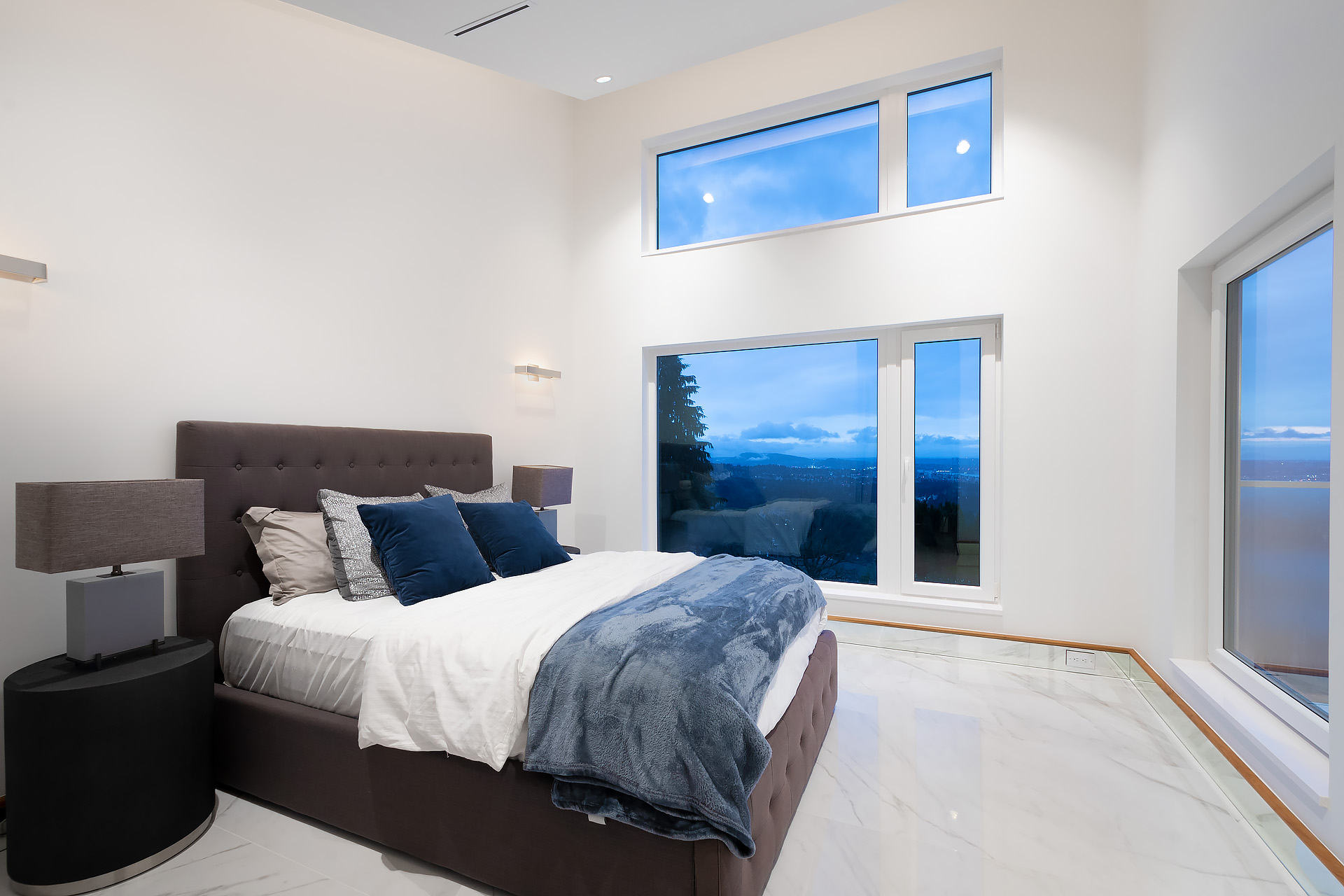 West Vancouver Water Front Homes