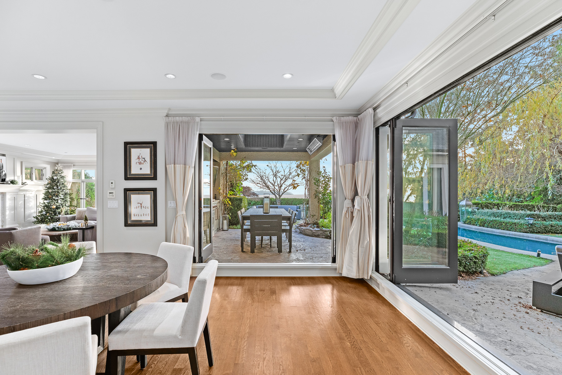 West Vancouver Luxury Homes
