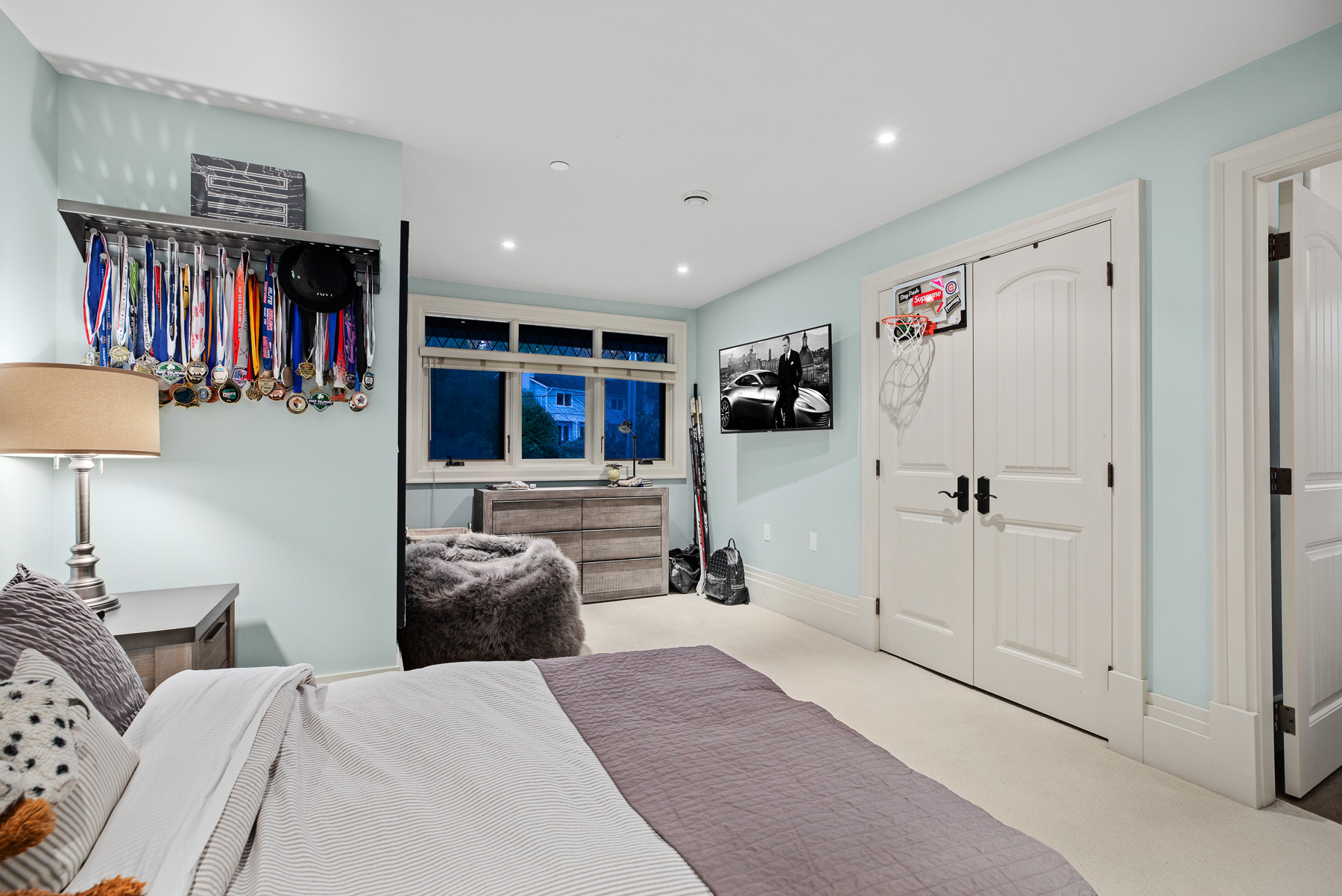West Vancouver Luxury Homes