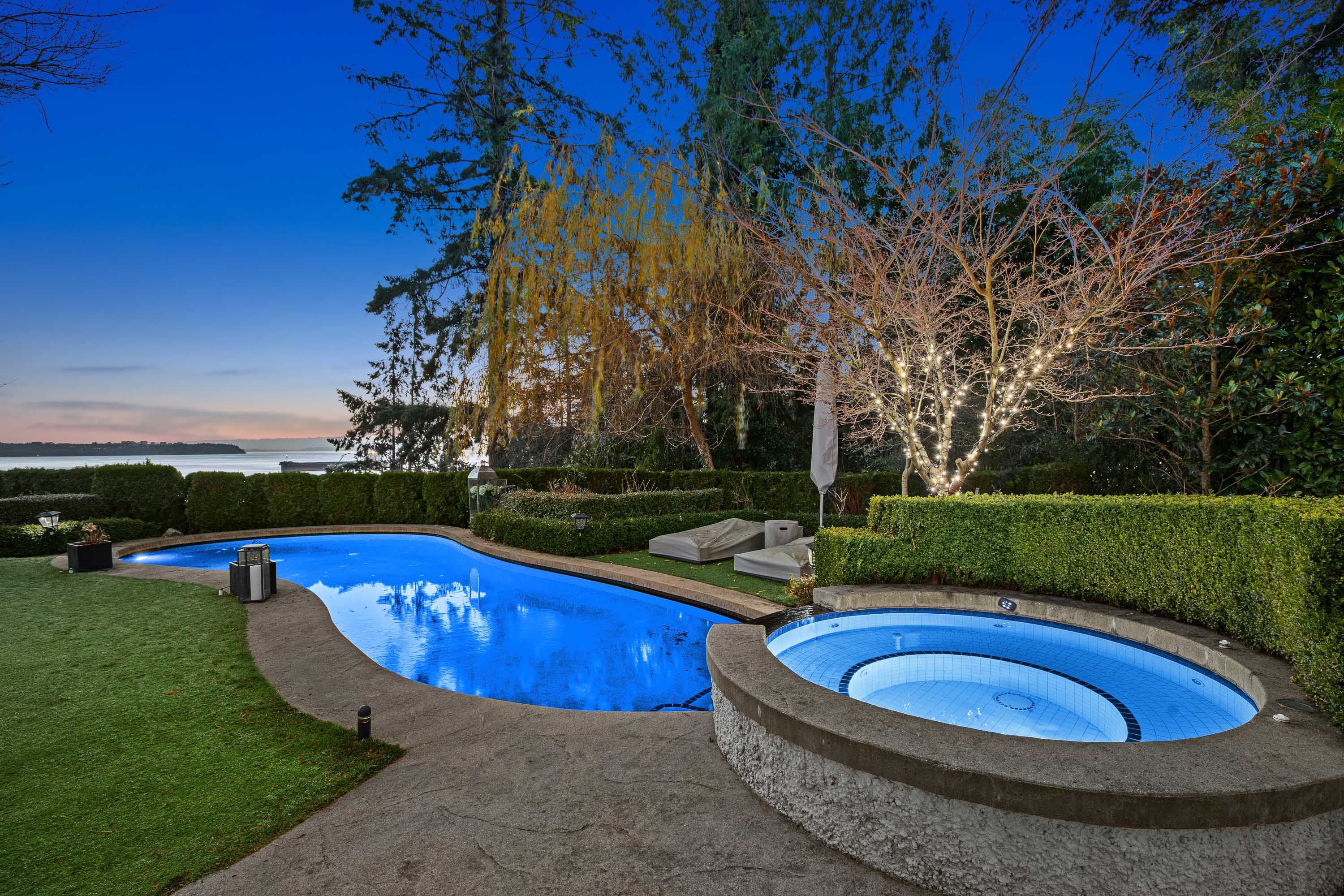 West Vancouver Homes for Sale 4450 Stone Crescent, Cypress, West