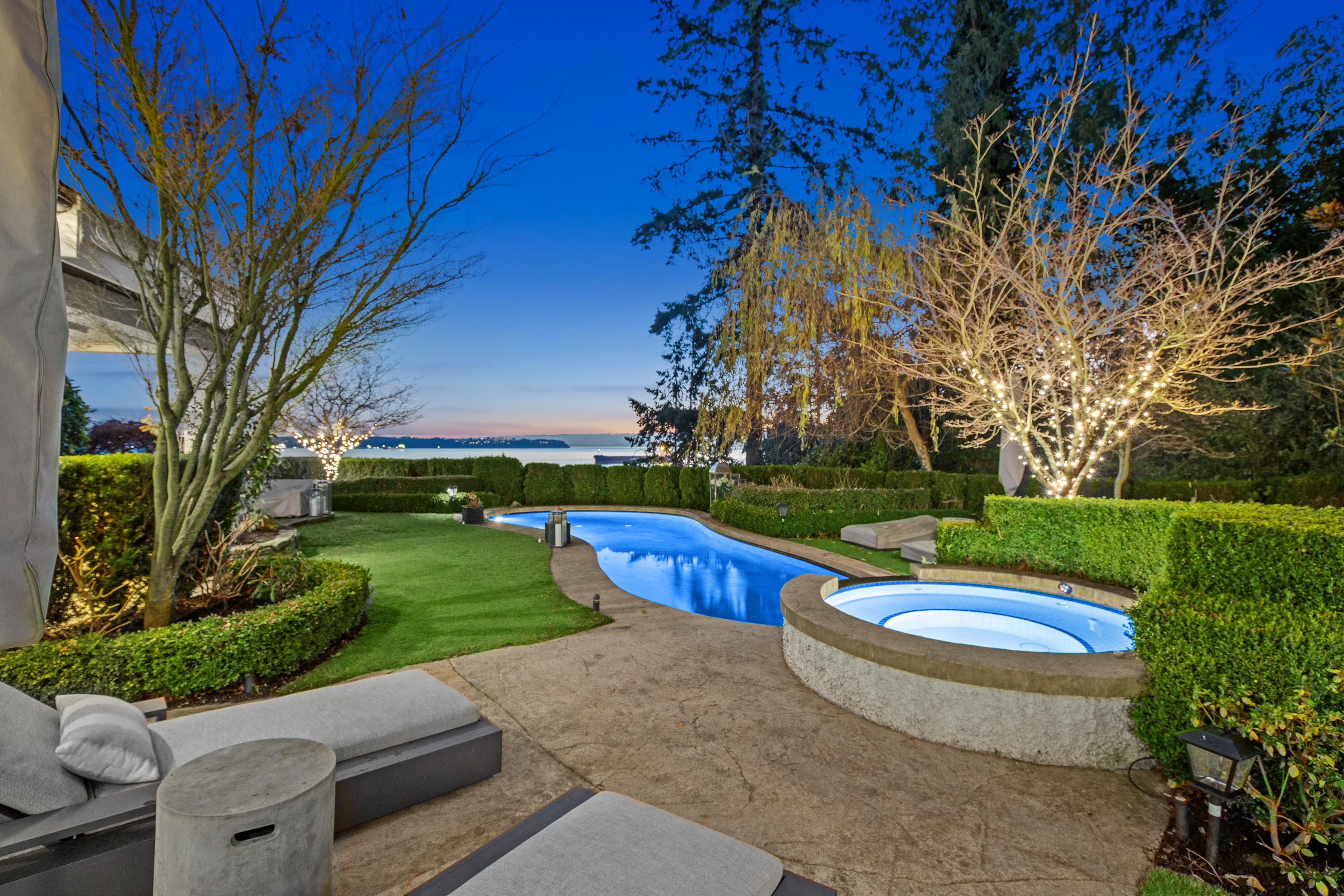 West Vancouver Homes for Sale 4450 Stone Crescent, Cypress, West