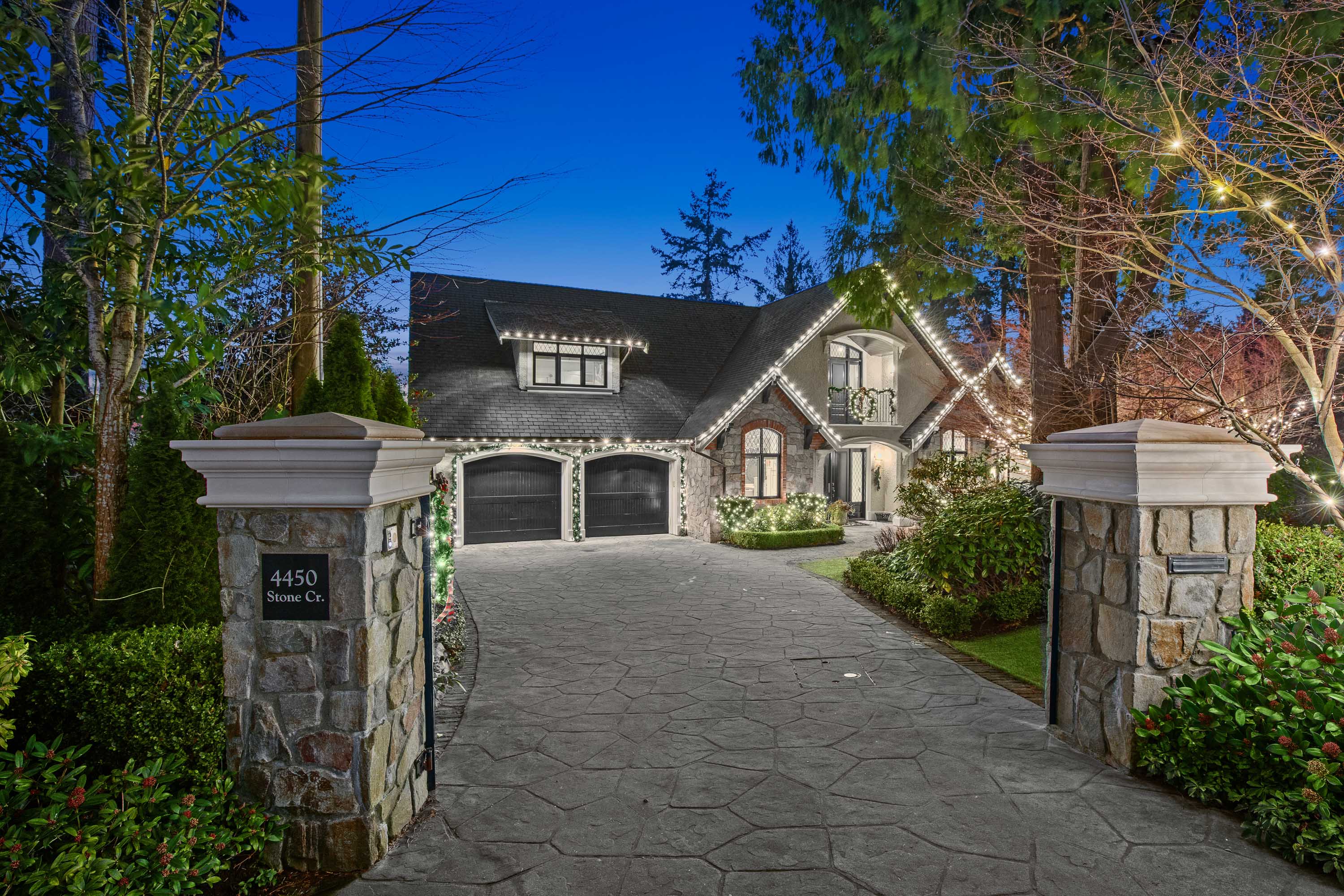 West Vancouver Homes for Sale 4450 Stone Crescent, Cypress, West