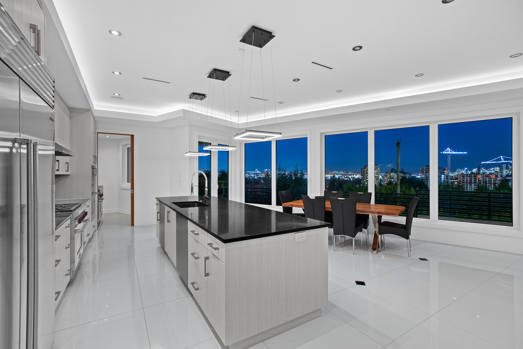 West Vancouver Real Estate