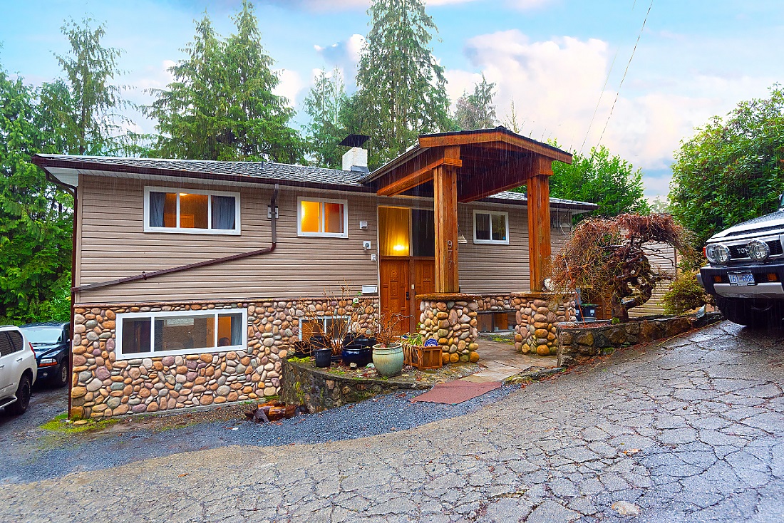 West Vancouver Waterfront Homes