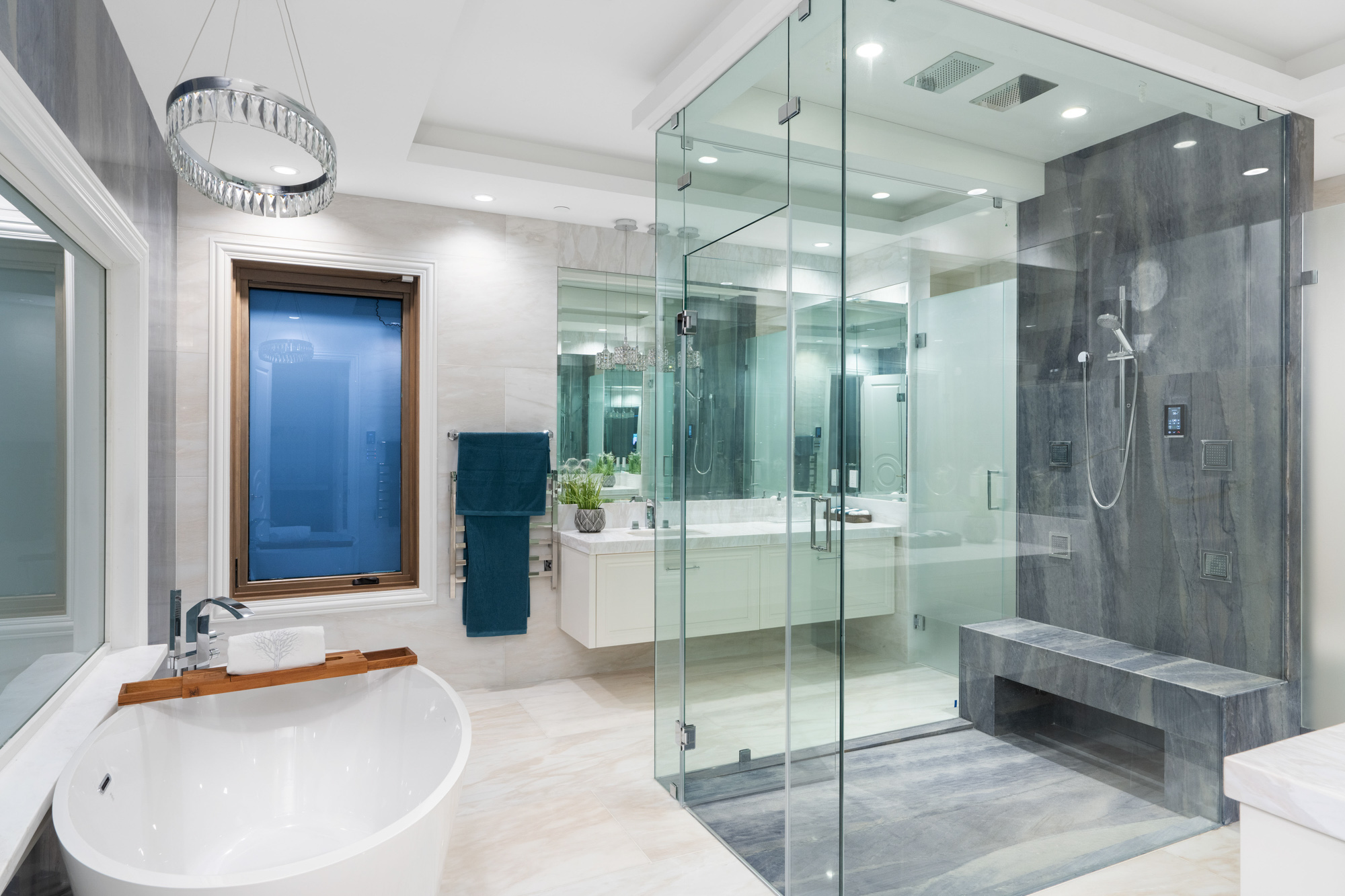 West Vancouver Water Front Homes