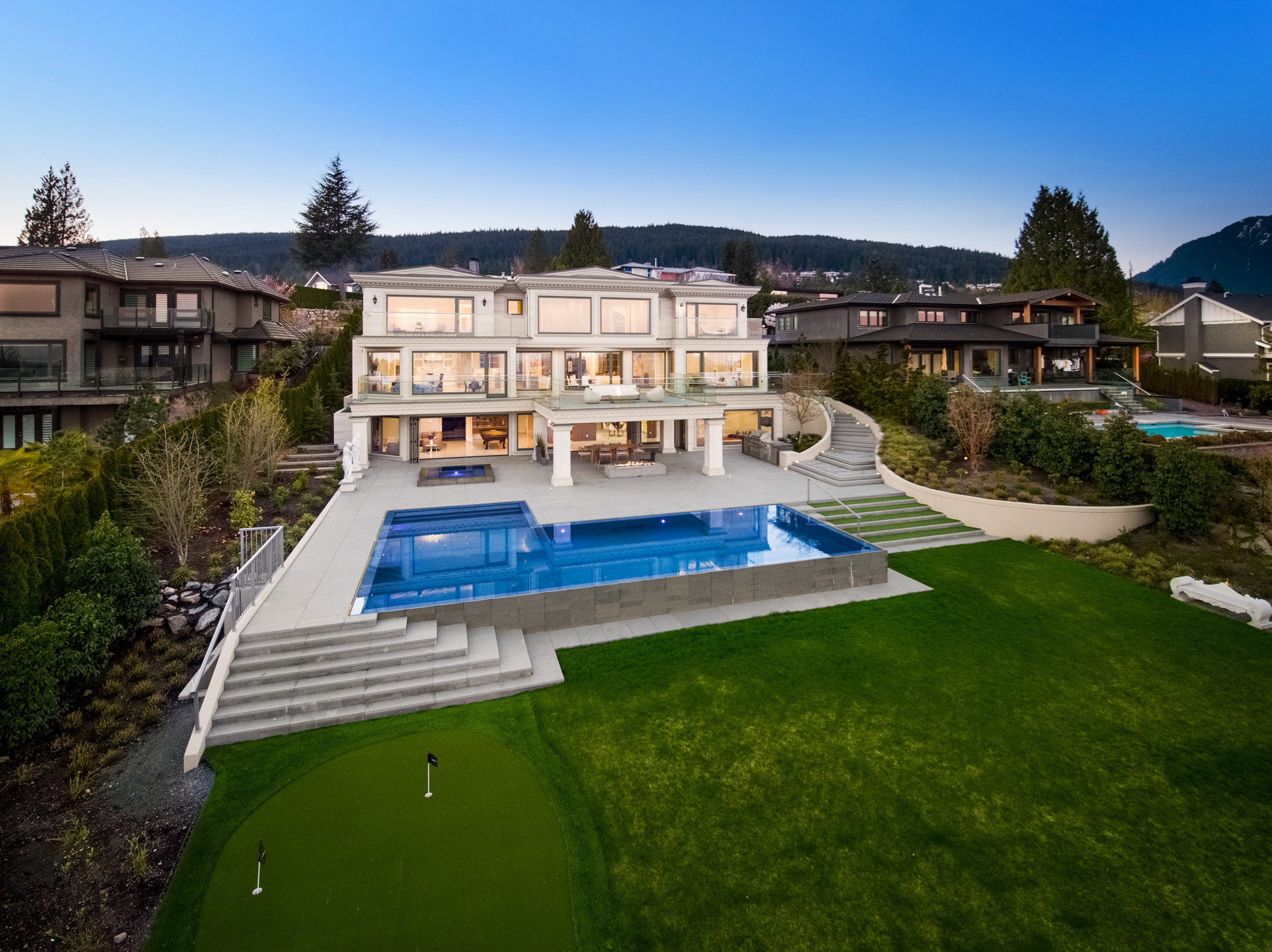 West Vancouver Real Estate