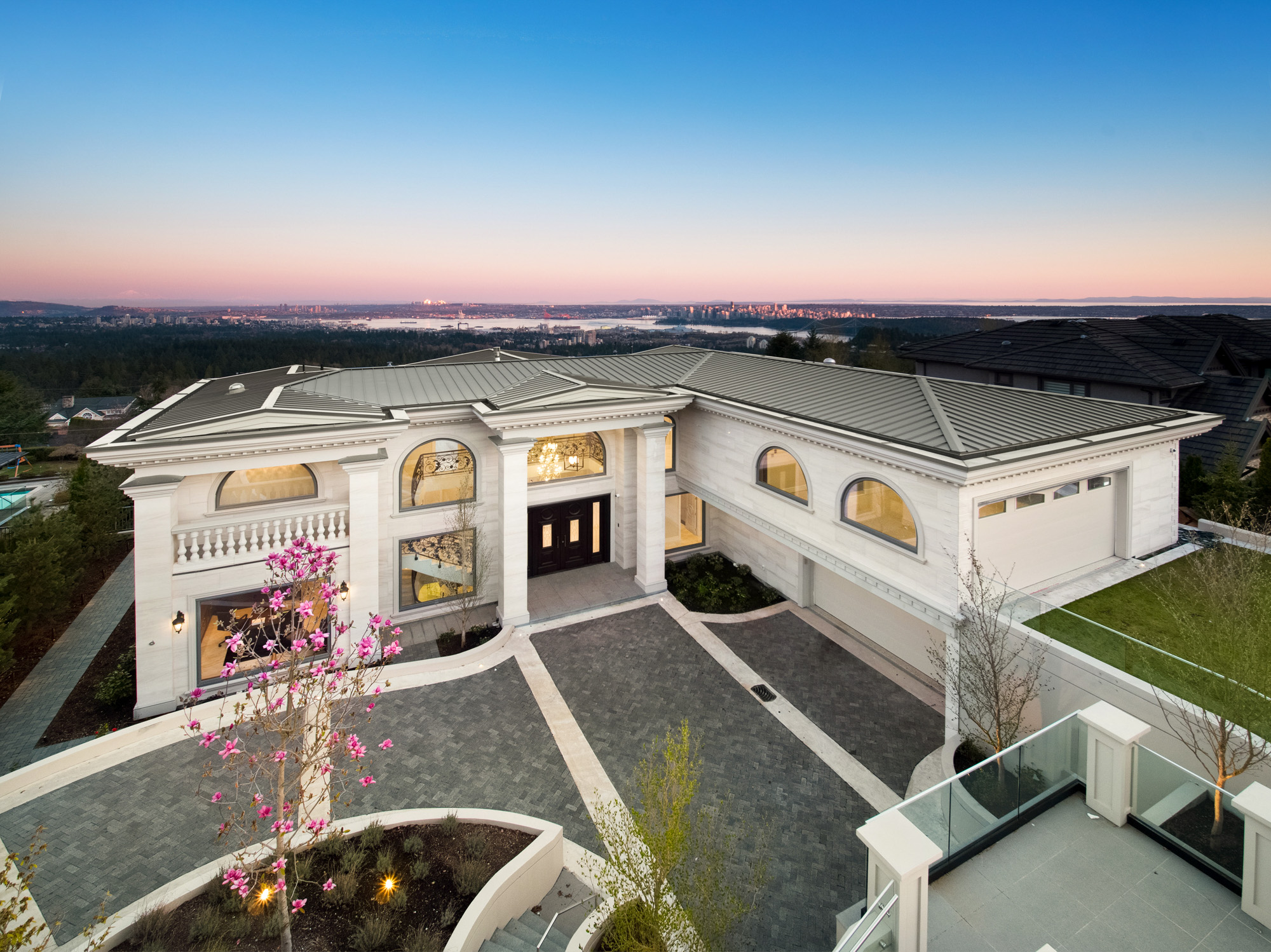 West Vancouver Homes