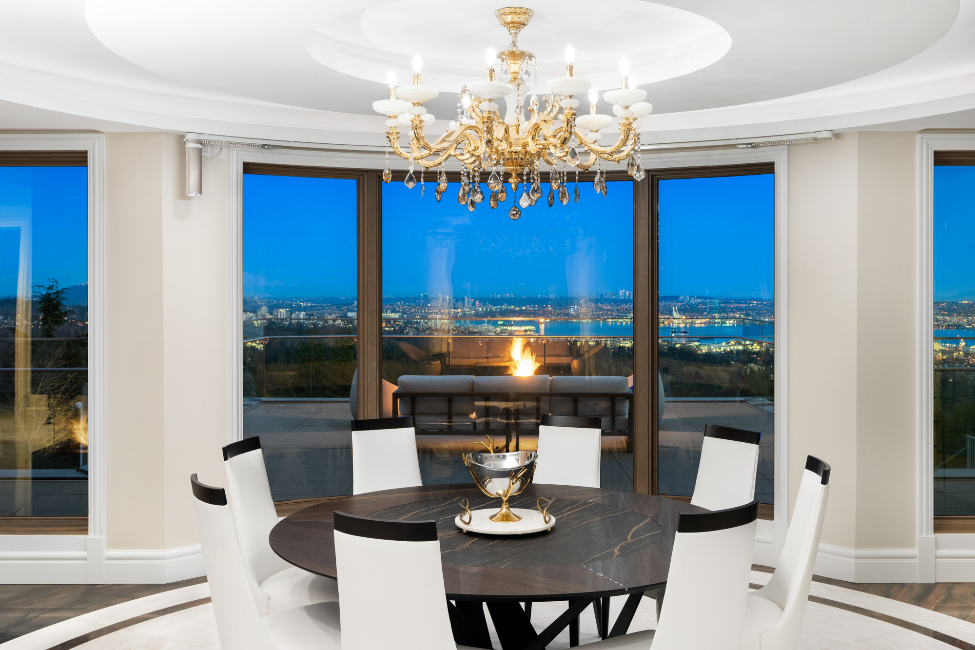 West Vancouver Water Front Homes