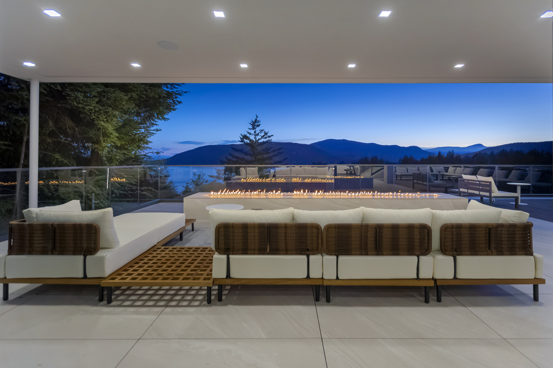 West Vancouver Water Front Homes