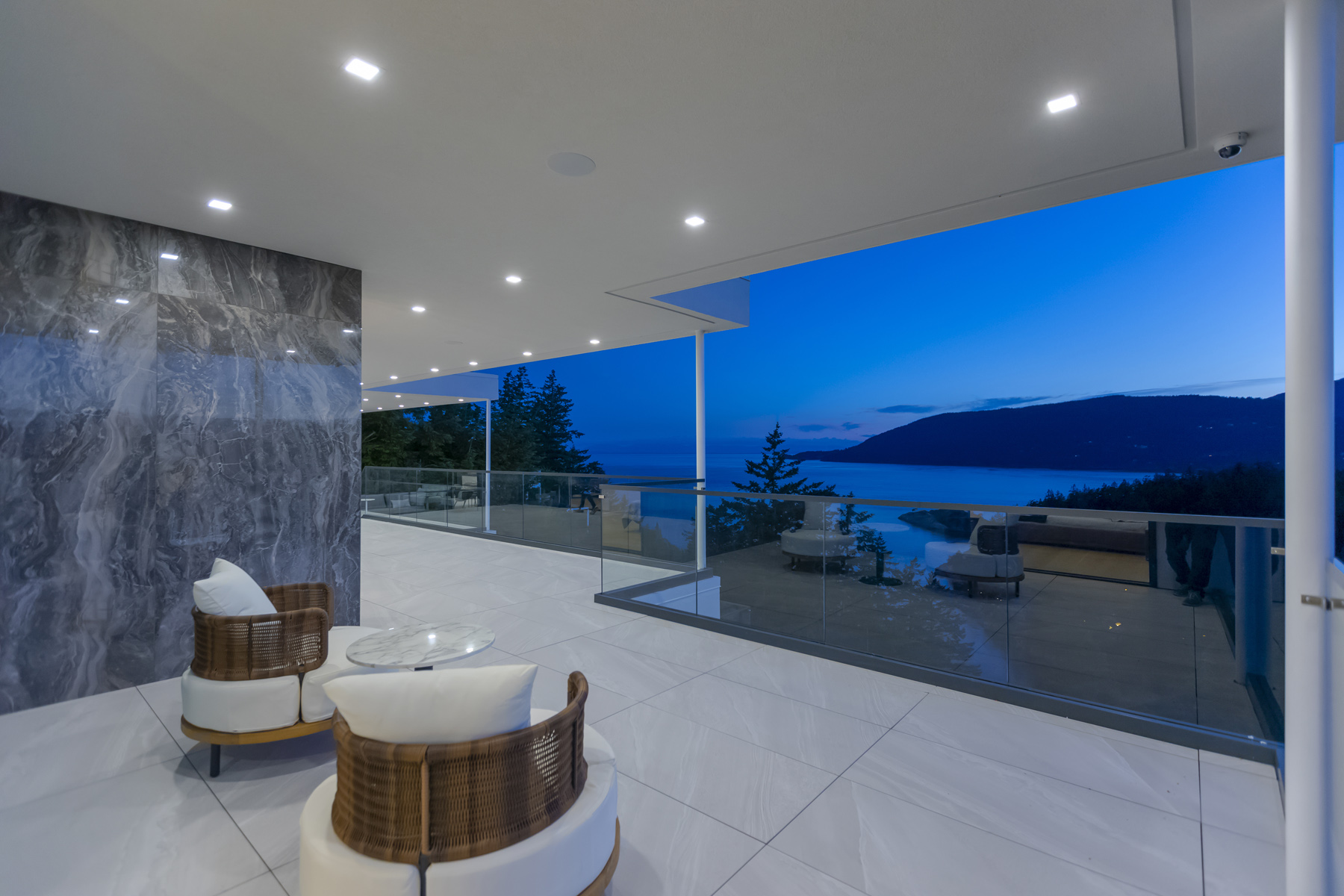 West Vancouver Water Front Homes