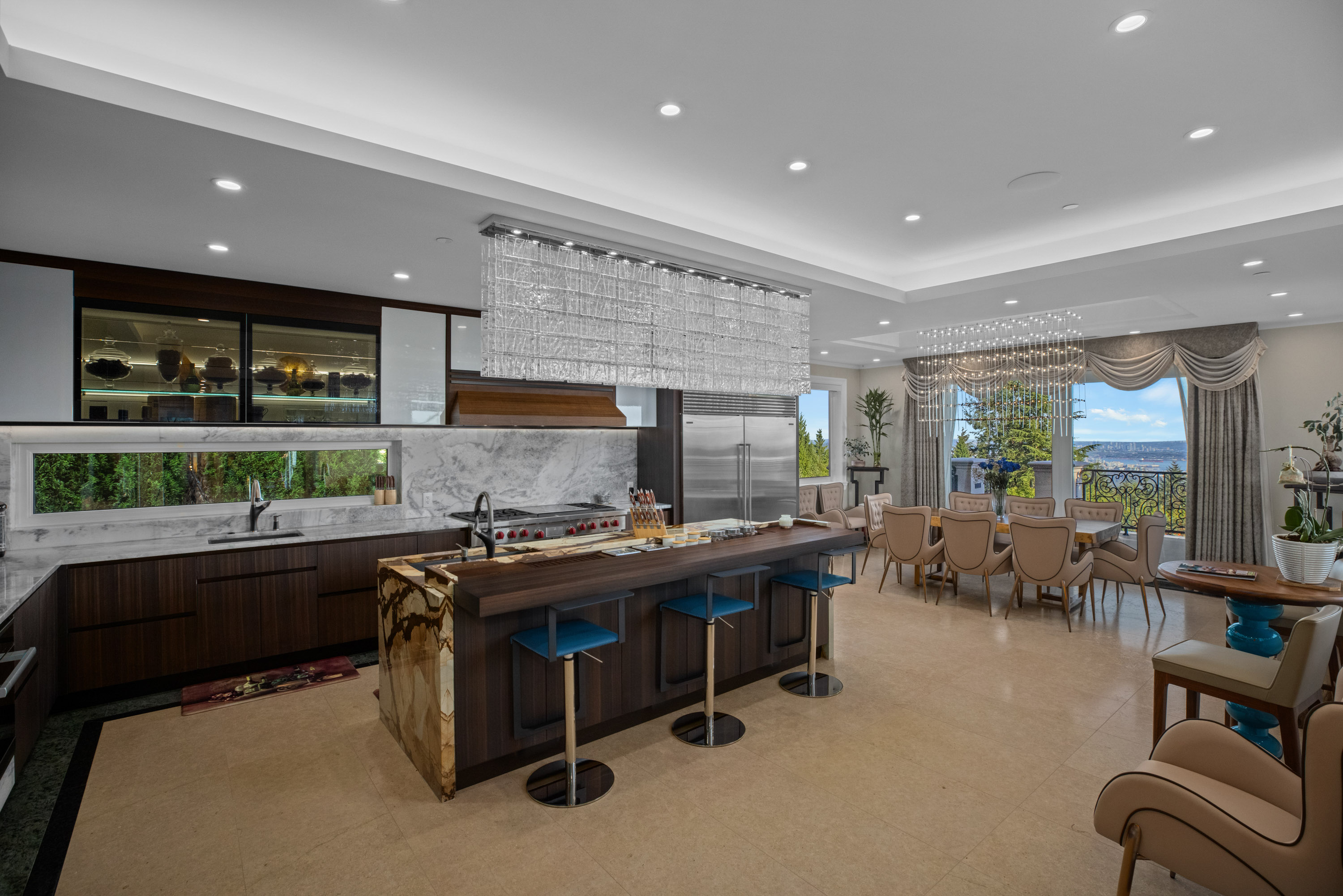 West Vancouver Homes