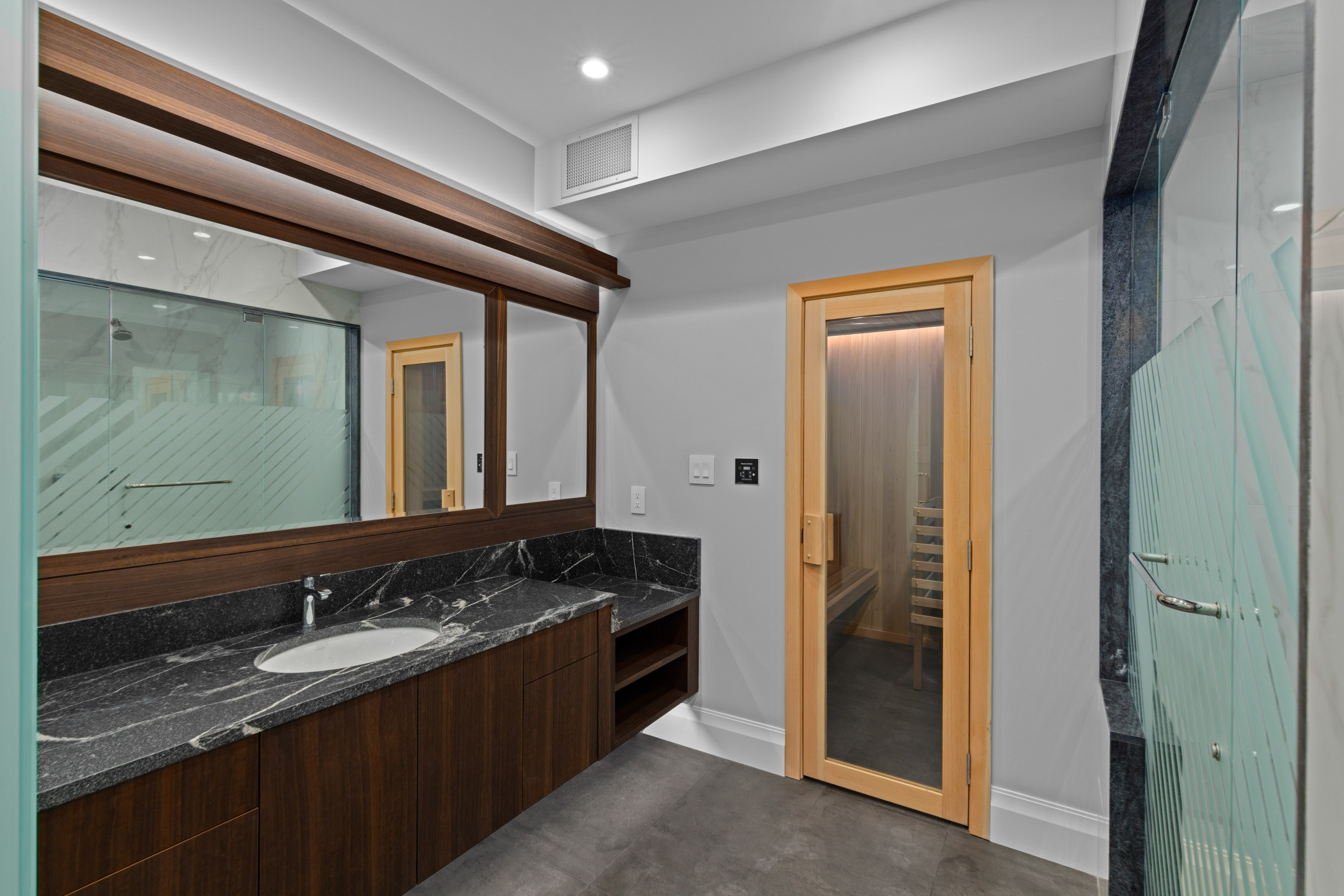 West Vancouver Waterfront Homes