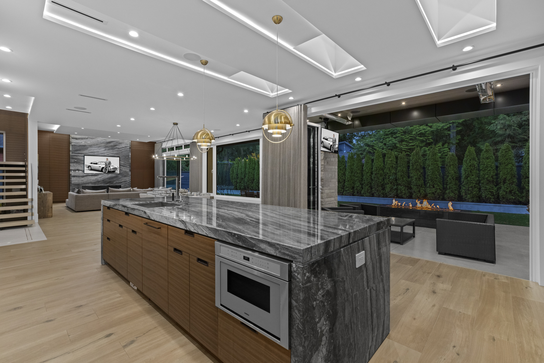 West Vancouver Homes for Sale 4332 Quinton Place, Canyon Heights