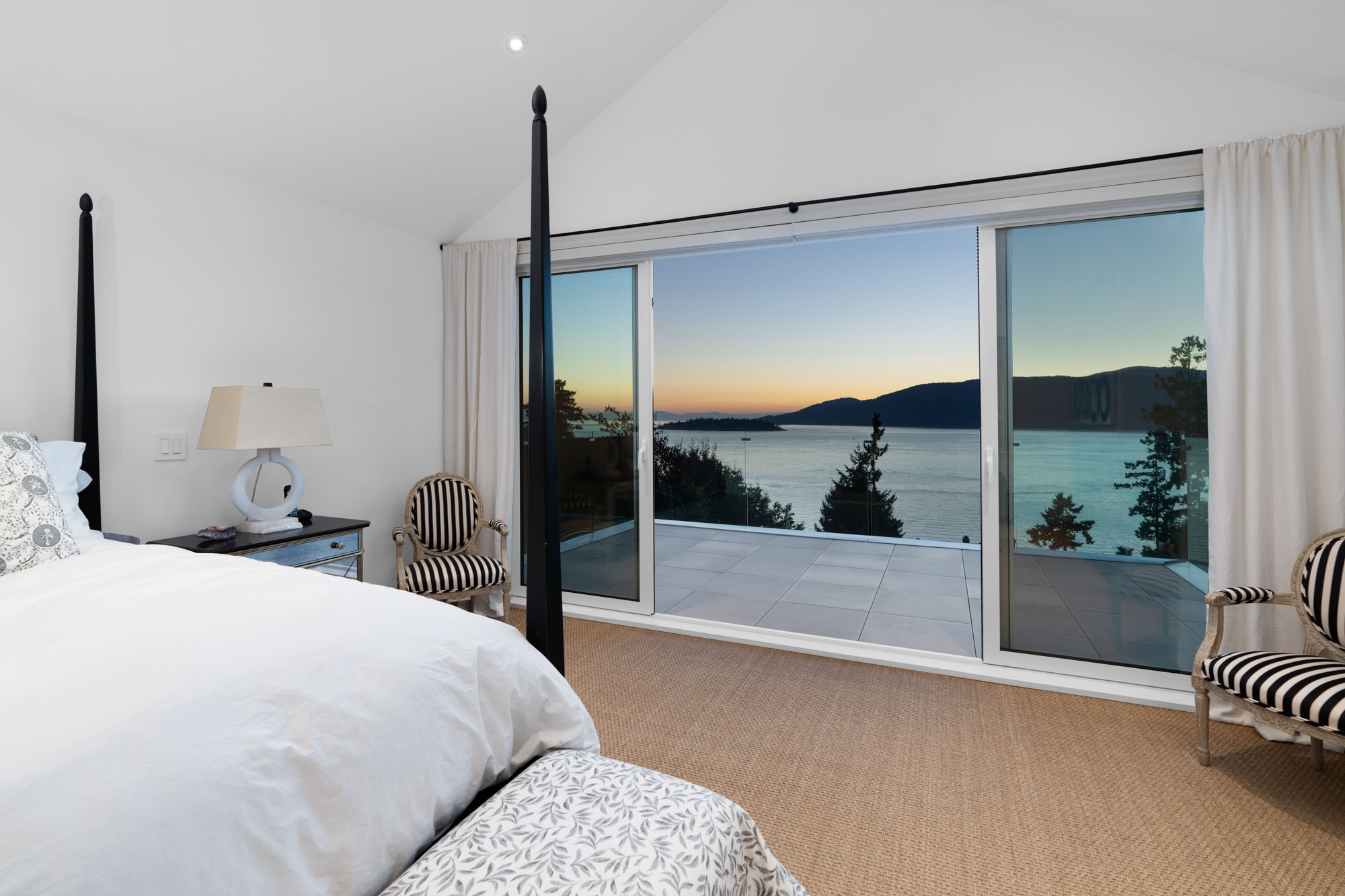 West Vancouver Homes for Sale 5428 Marine Drive, Caulfeild, West