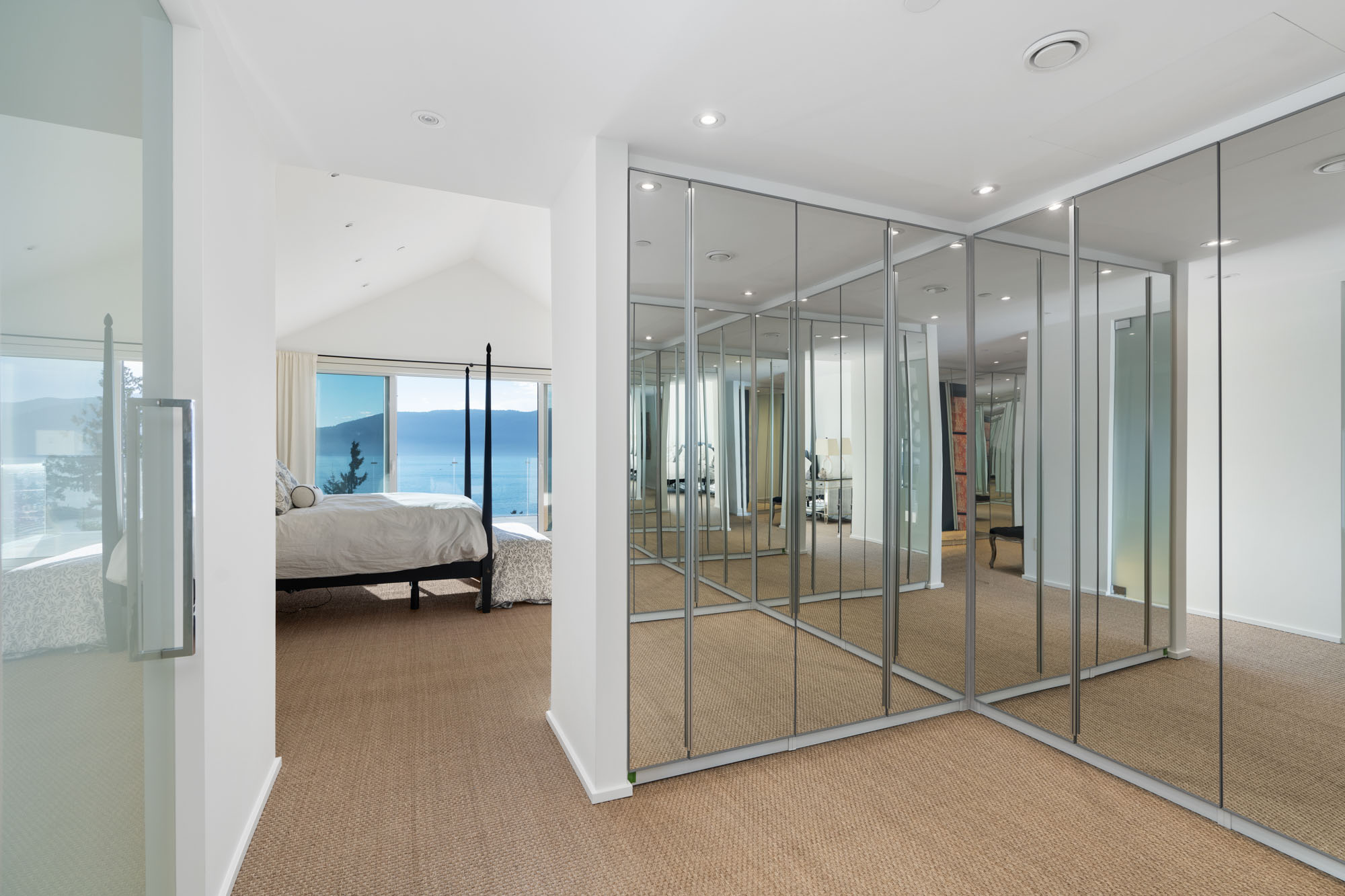 West Vancouver Real Estate