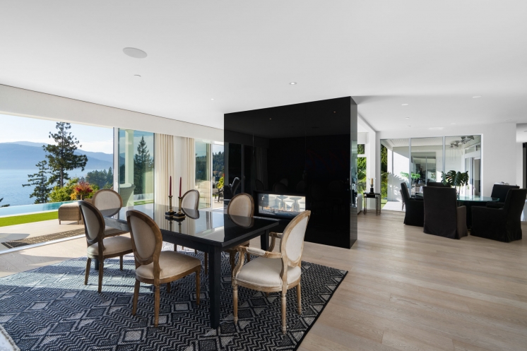 West Vancouver Luxury Homes