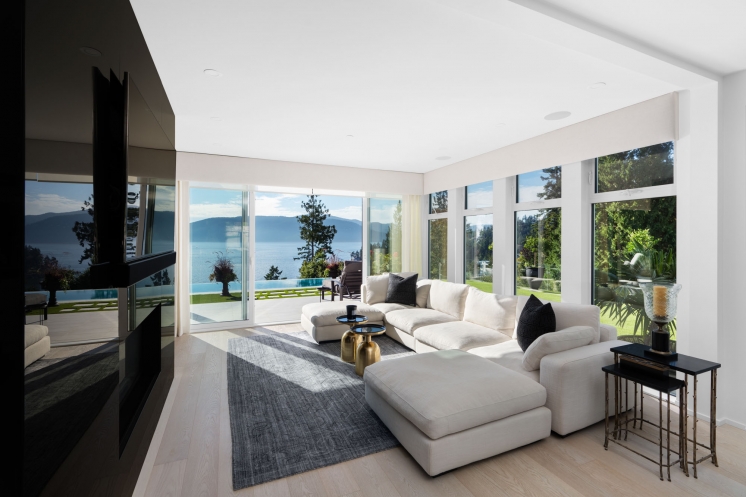 West Vancouver Homes