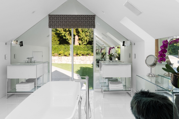West Vancouver Luxury Homes