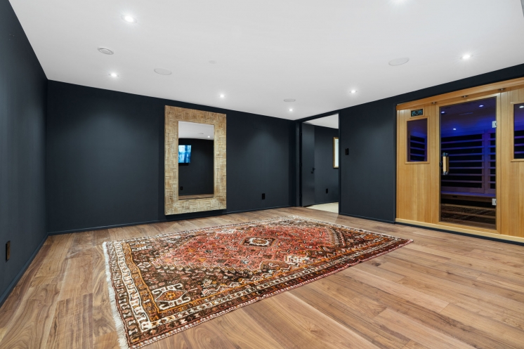 West Vancouver Luxury Homes