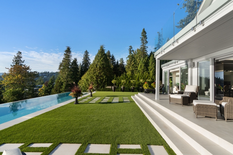 West Vancouver Homes