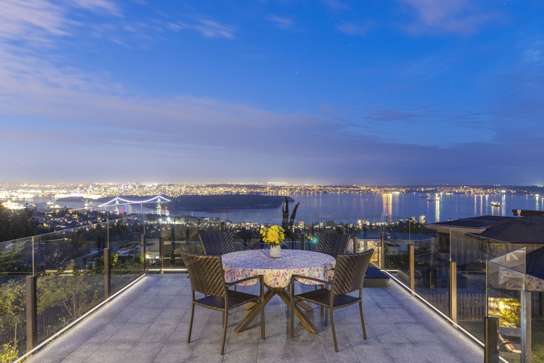 West Vancouver Luxury Homes
