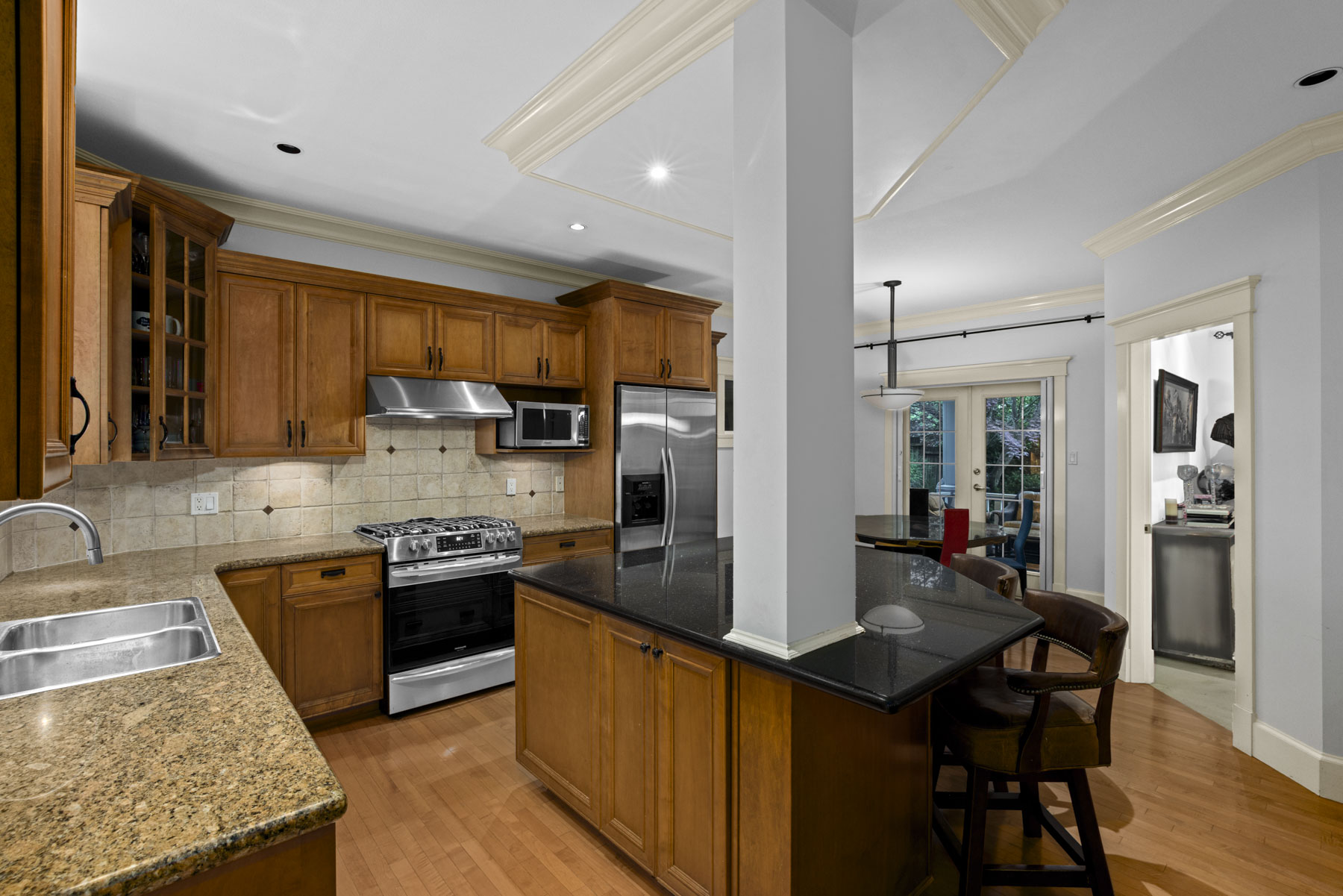 West Vancouver Real Estate