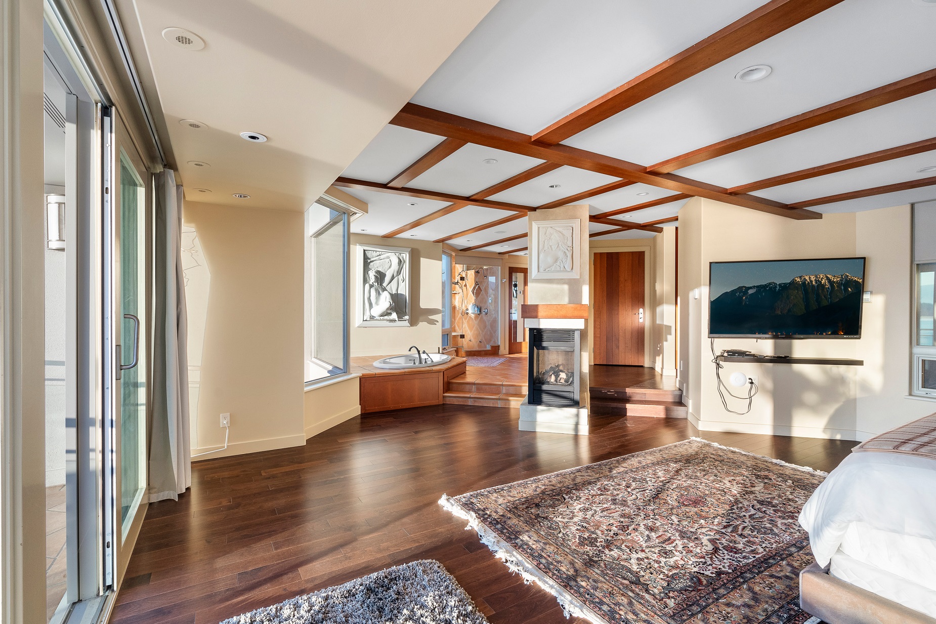 West Vancouver Homes for Sale