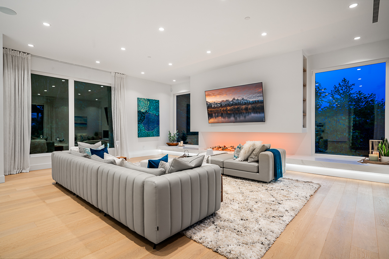 West Vancouver Water Front Homes