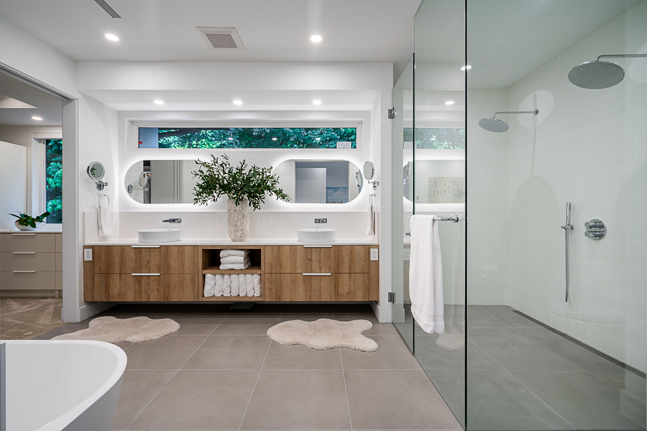 West Vancouver Homes