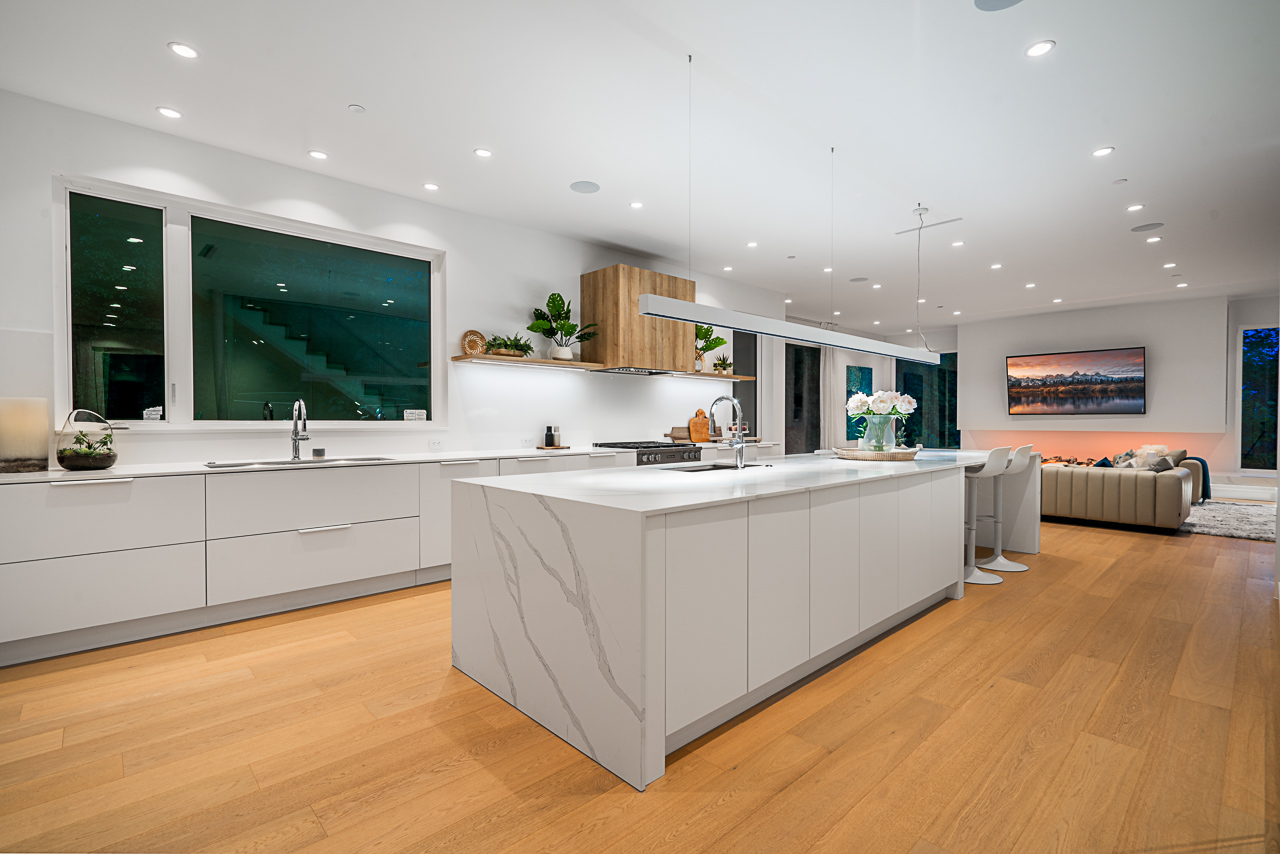 West Vancouver Real Estate