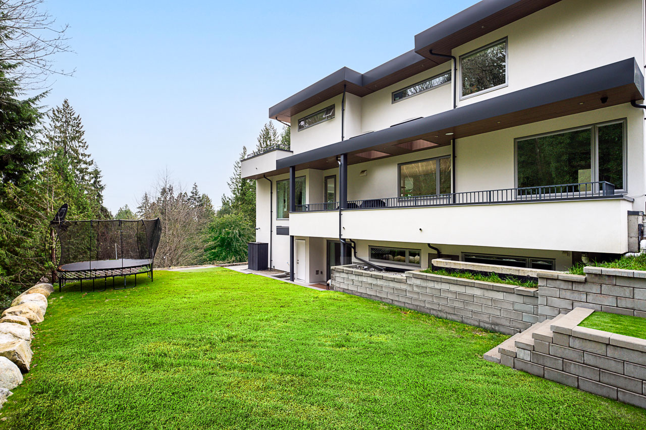 West Vancouver Homes