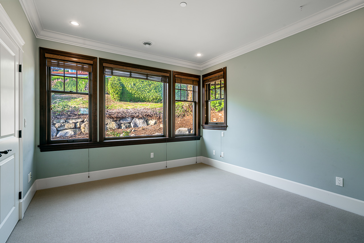 West Vancouver Real Estate