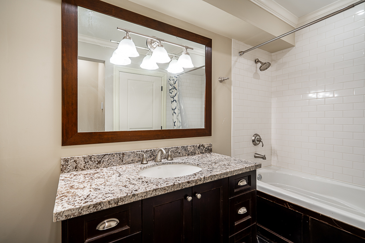 West Vancouver Homes