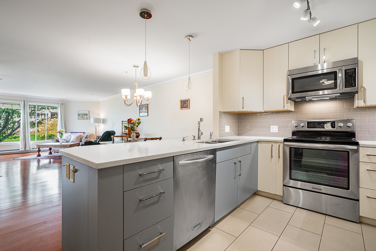 West Vancouver Homes