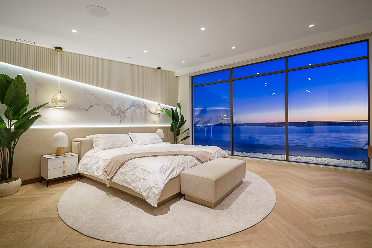 West Vancouver Luxury Homes