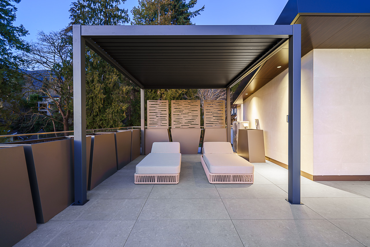 West Vancouver Luxury Homes