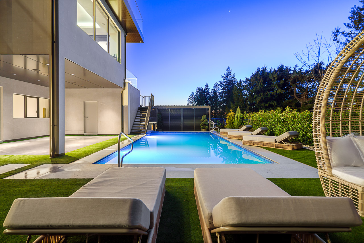 West Vancouver Homes for Sale