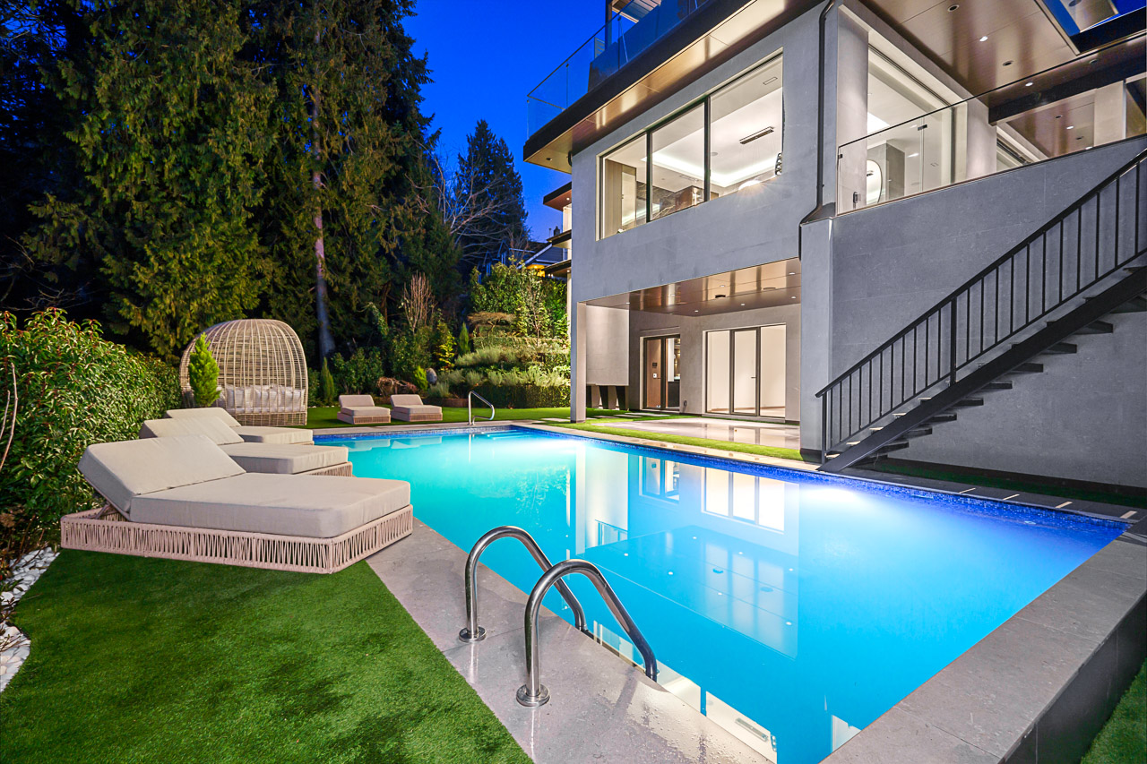 West Vancouver Real Estate