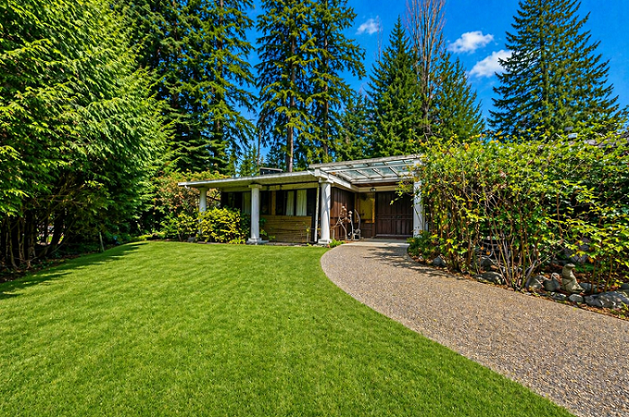 West Vancouver Real Estate