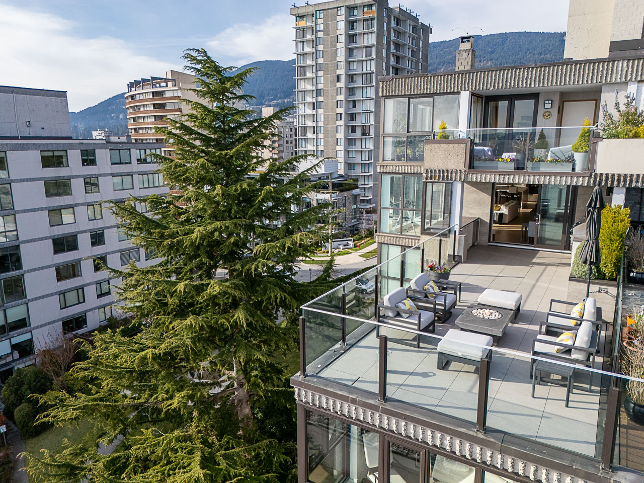 West Vancouver Real Estate
