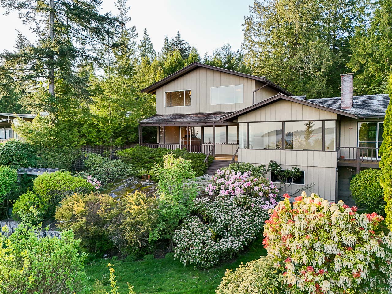 West Vancouver Homes for Sale