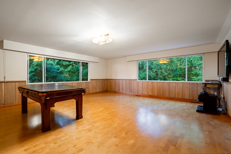 West Vancouver Homes